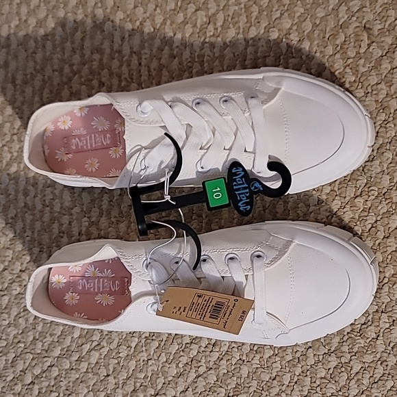 *Mad Love Women's  Fran Sneakers - White, Size 10 - Picture 7 of 7